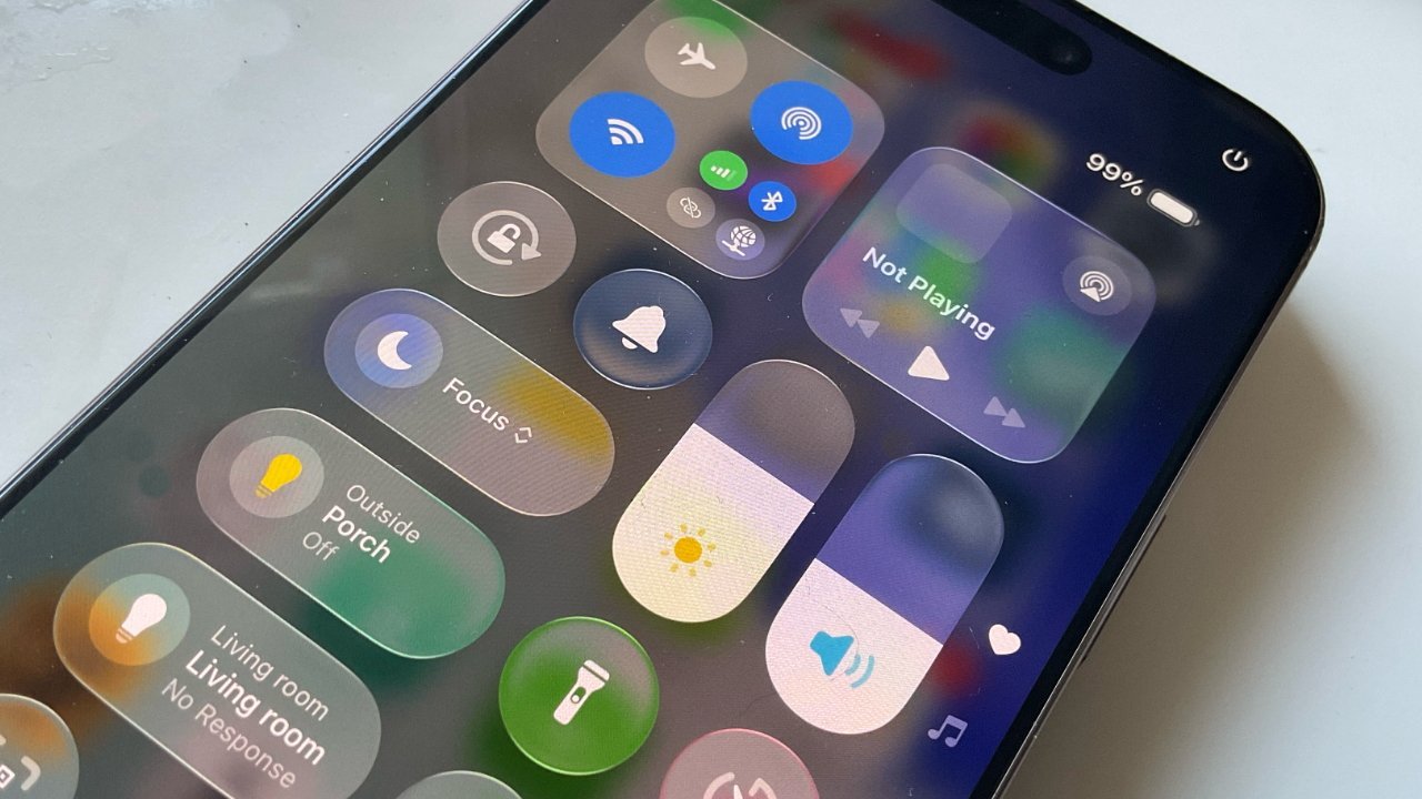 Inside iOS 26 Control Center - Quick access to the best features of iPhone